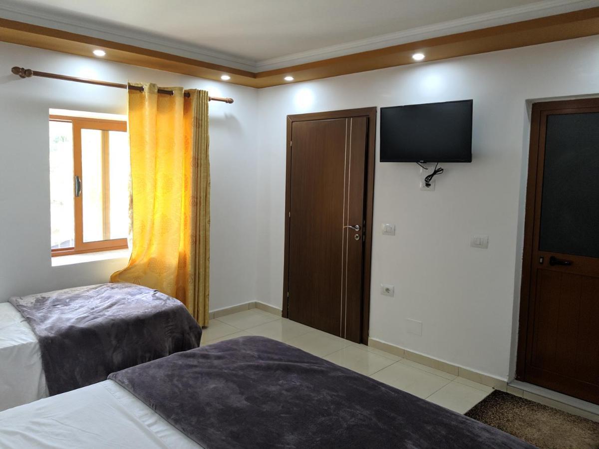 Guesthouse Alvi Пермети Экстерьер фото