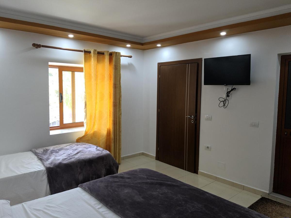 Guesthouse Alvi Пермети Экстерьер фото